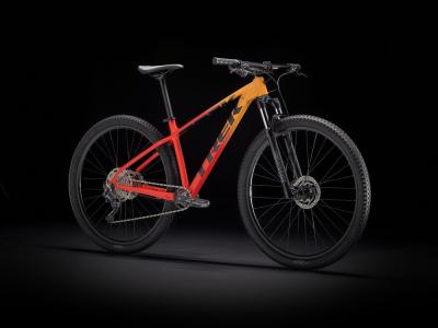 Trek Marlin 7 ML 29 Marigold to Radioactive Red Fade Produktbild 1
