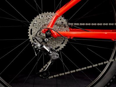Trek Marlin 7 ML 29 Marigold to Radioactive Red Fade Produktbild 2