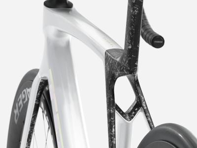 Trek Madone SL 7 L Gloss Crystal White/Matte Deep Smoke Produktbild 3